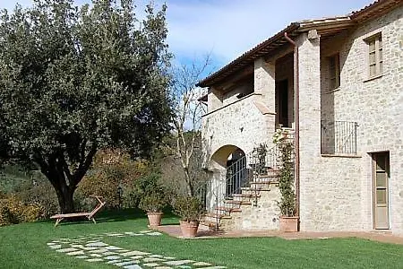 Villa Sleeps 8 Pool Wifi *