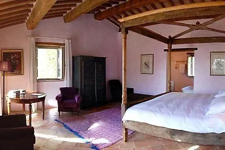 Sleeps 8 Pool Wifi Villa