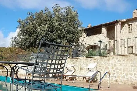Sleeps 8 Pool Wifi